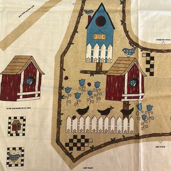 Birdhouse Bungalow Vest Fabric Panel - Picture 4 of 7